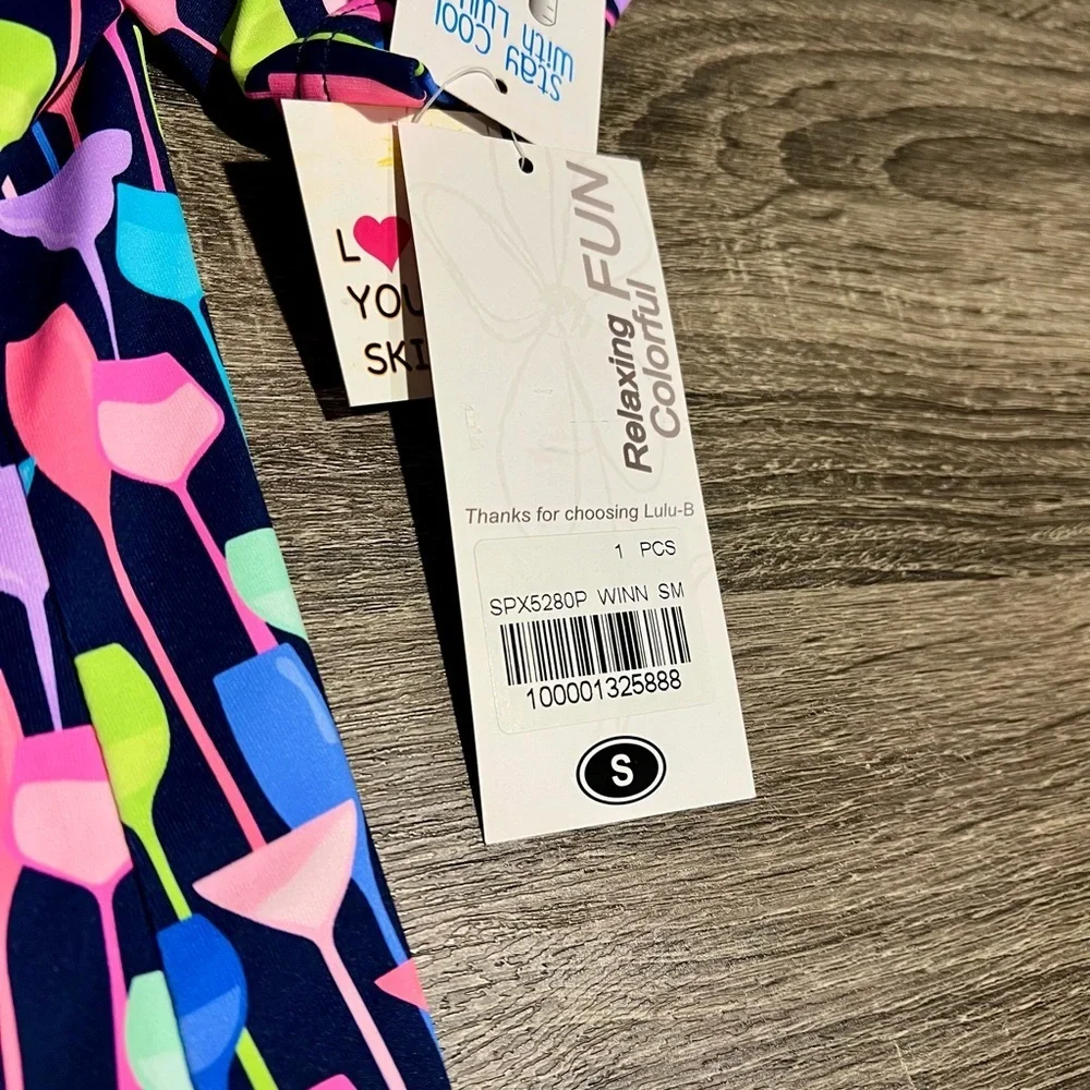 Lulu B UPF 50 Puff Sleeve Cooling Top Wine Glass Print Size Small NWT new resort - Picture 9 of 12